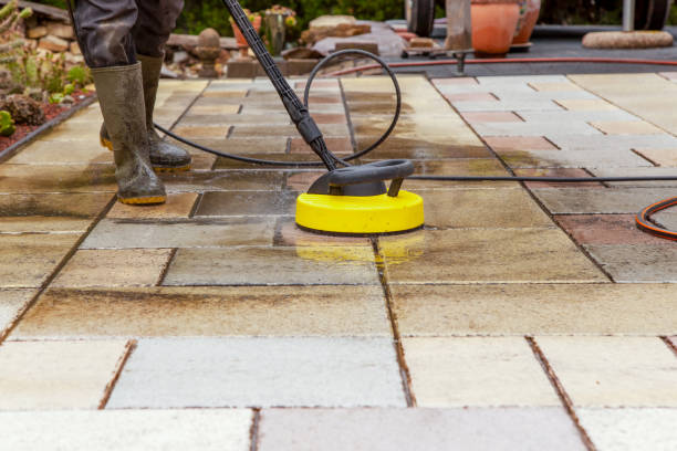 Best Gutter Cleaning  in Temesl Valley, CA